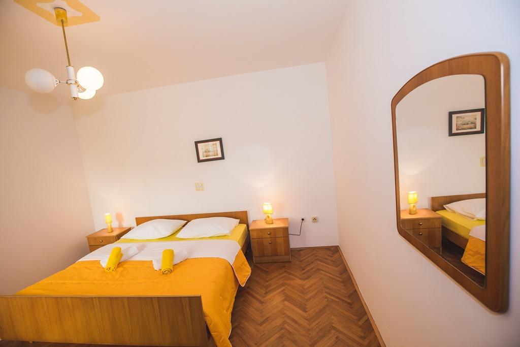 Apartments Renata Banjol Rum bild